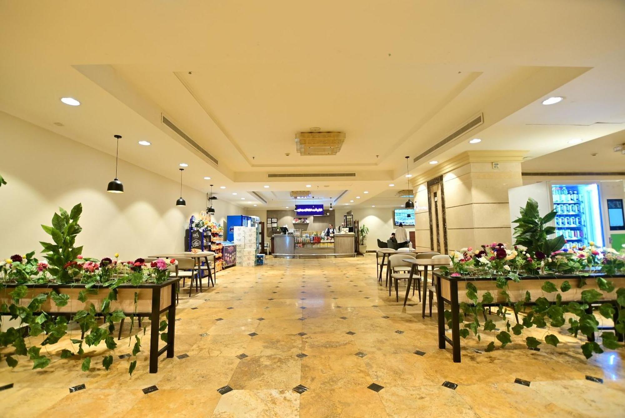 Abraj Al Tayseer Tuwa Hotel Mecca Exterior photo